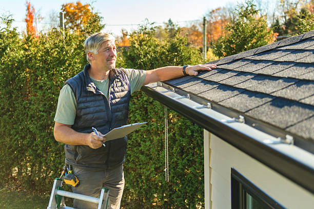 Professional Flat Roof Repair technician working in Memphis, MI